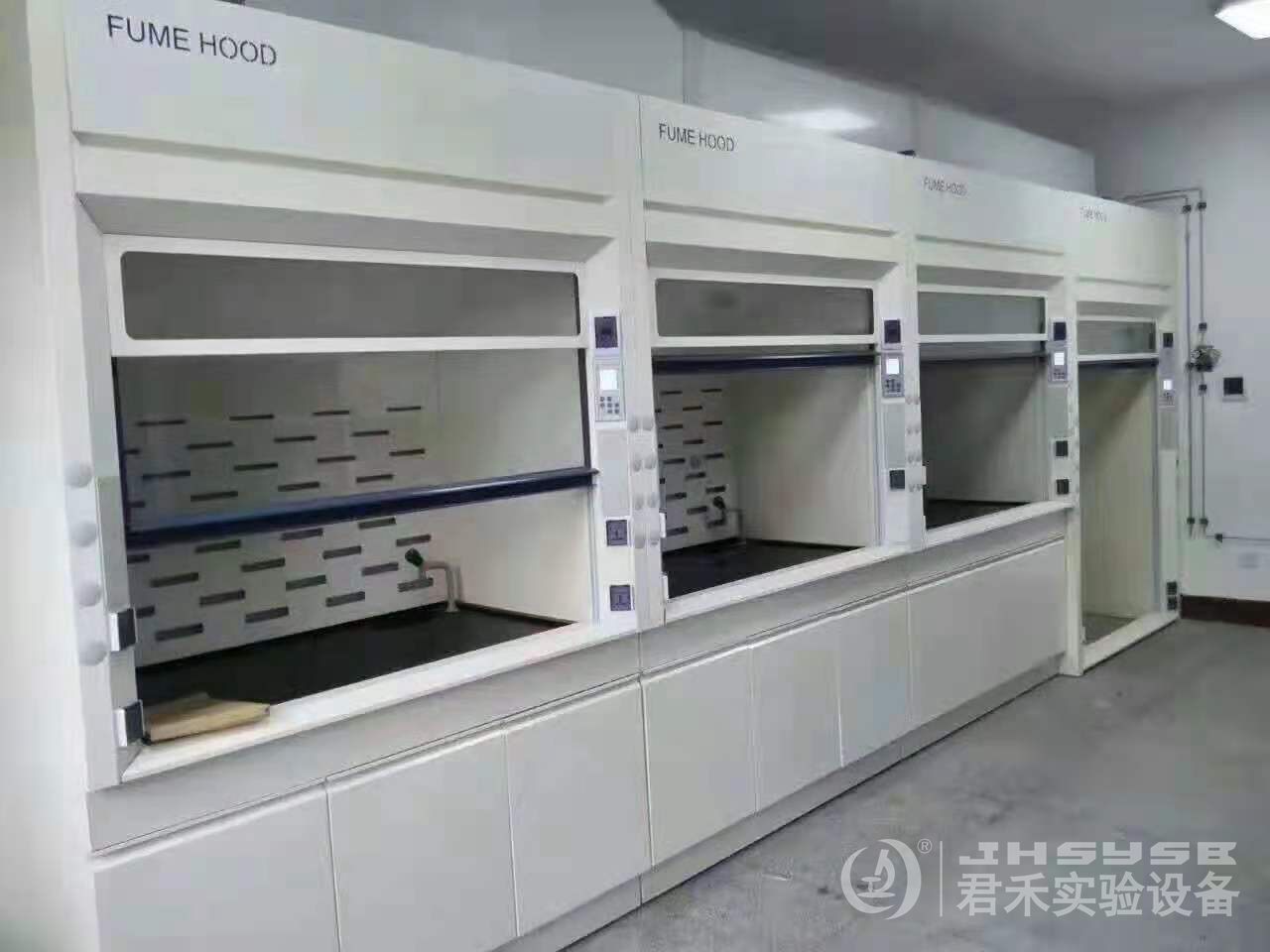 全钢通风柜11.jpg